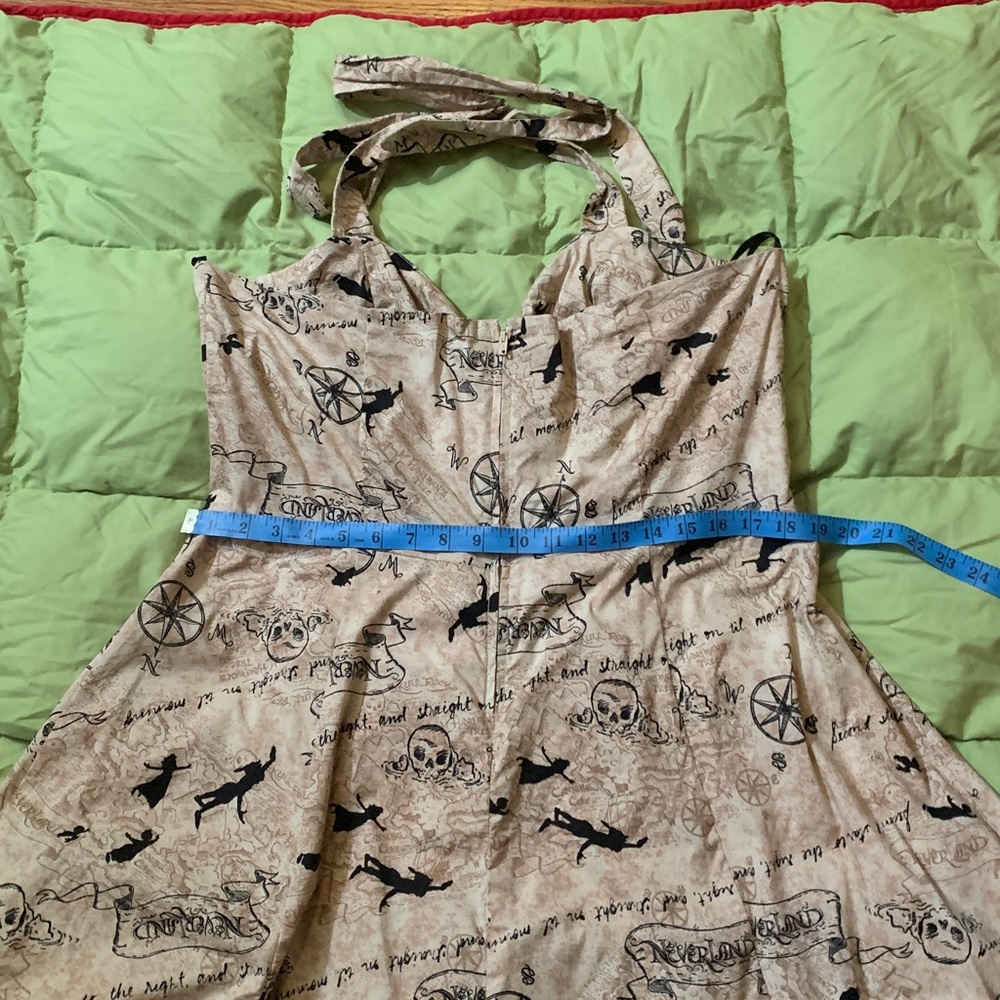 Disney - Adult Neverland Dress - Picture 16 of 16